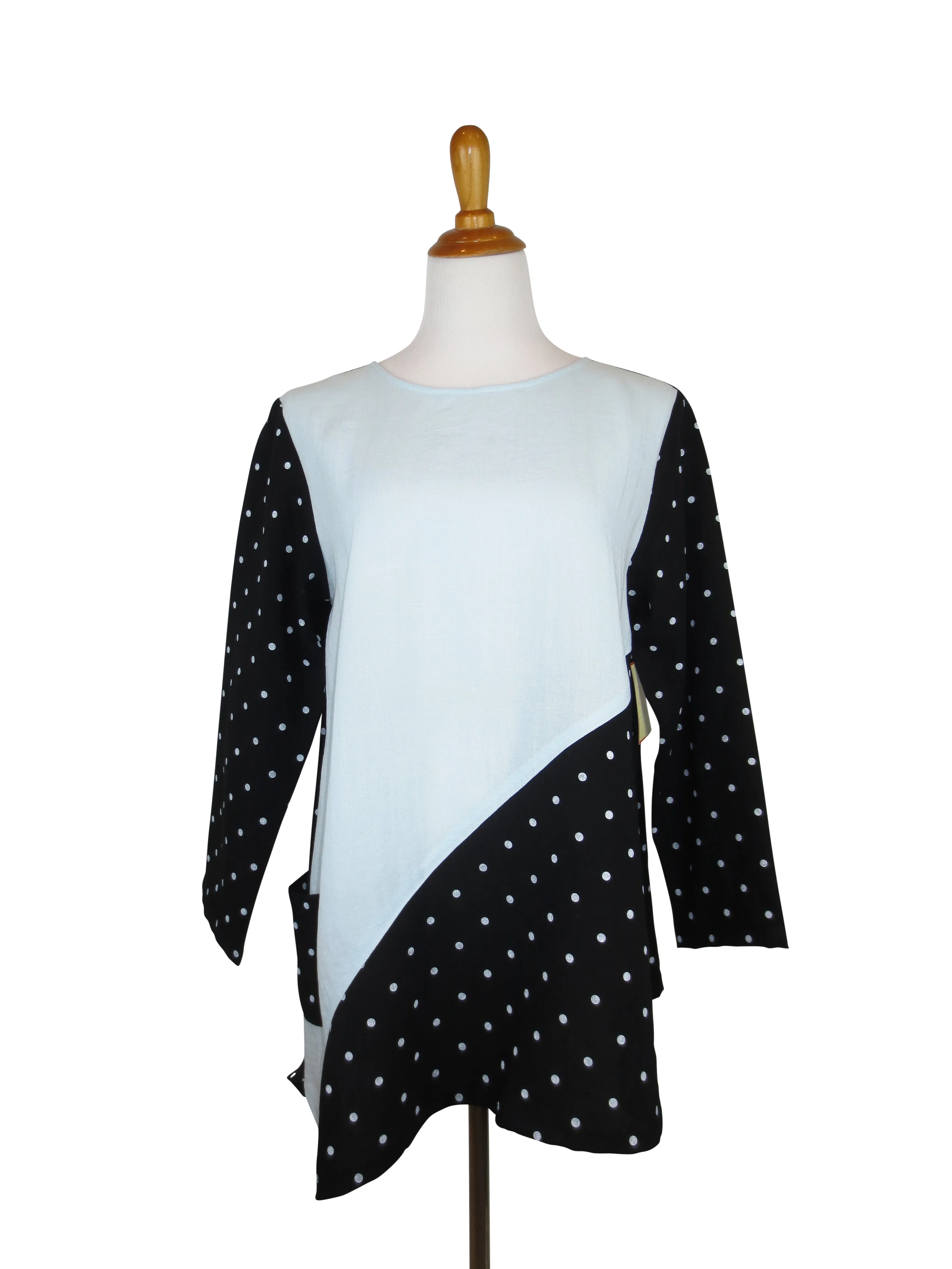 AA232 - Reversible Polka Dot Linen Tunic