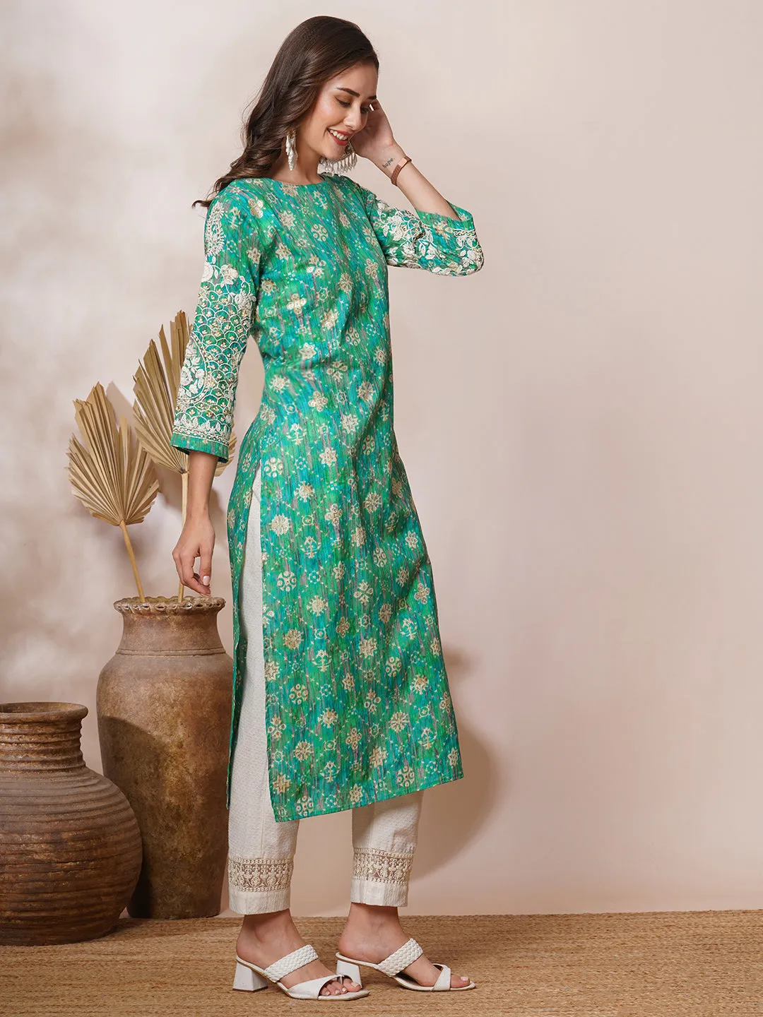 Chikankari Embroidered & Ethnic Foil Printed Straight Fit Kurta - Multi