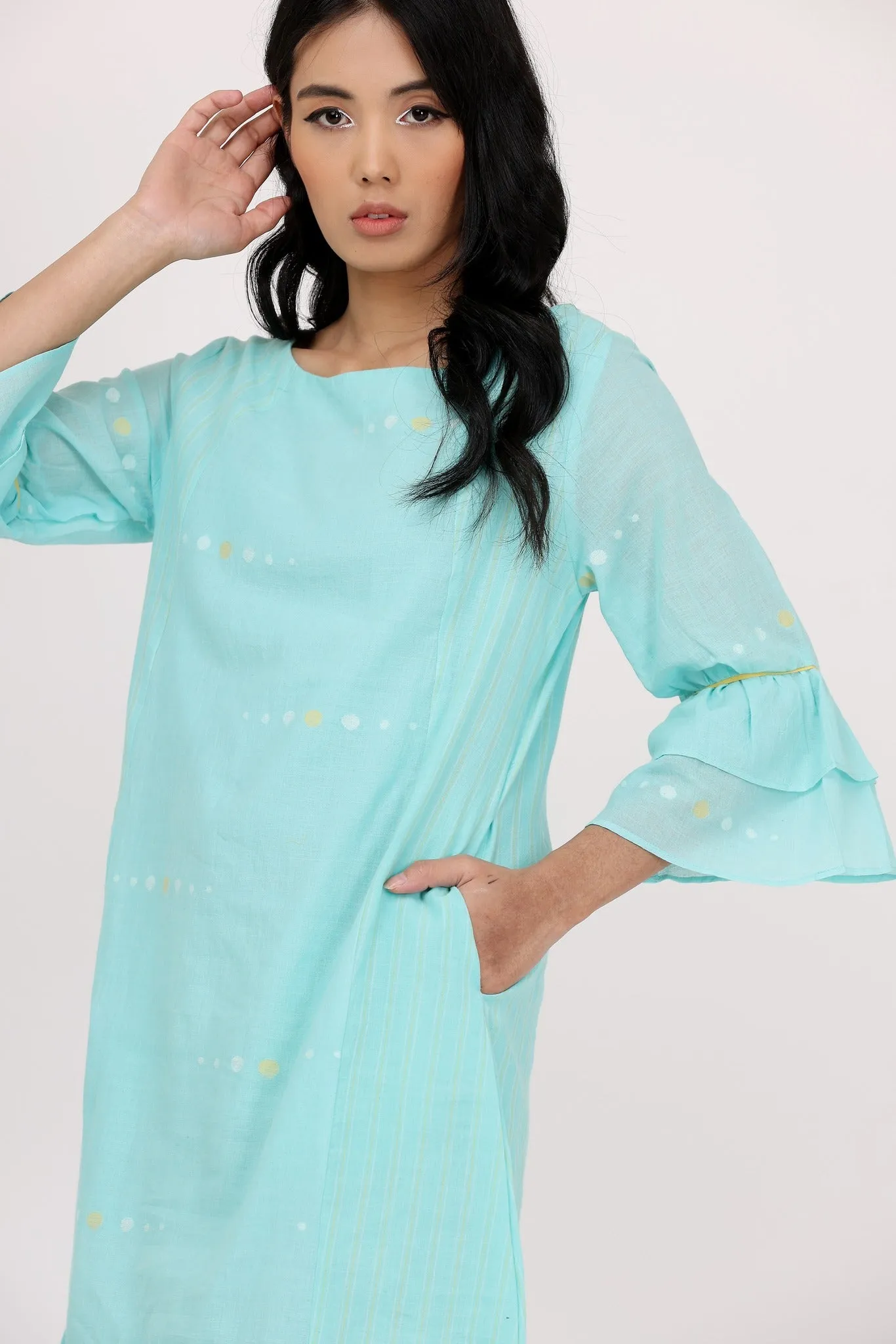 DOUBLE LAYER FRILL SLEEVES DRESS