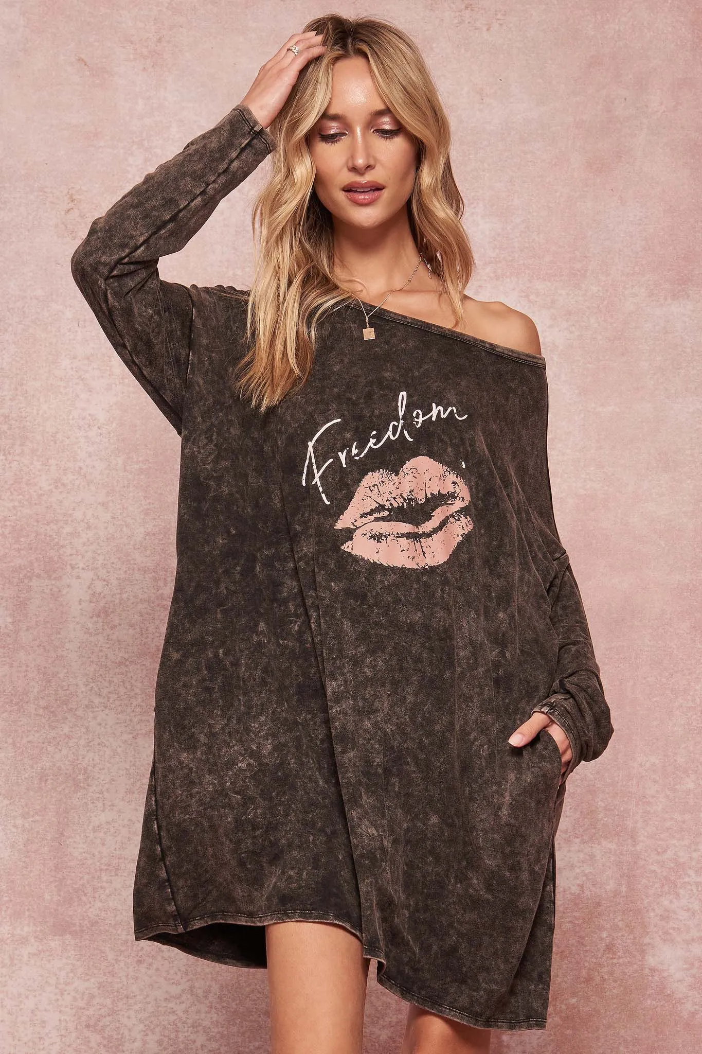 Freedom Vintage Long-Sleeve Graphic T-Shirt Dress