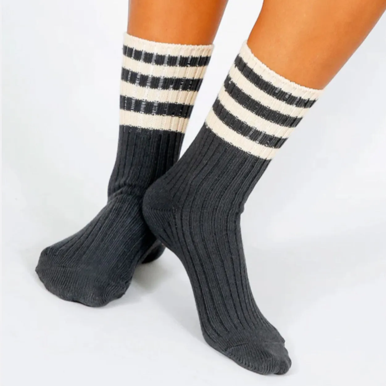 Lexi Crew Socks Black - (No Grips)