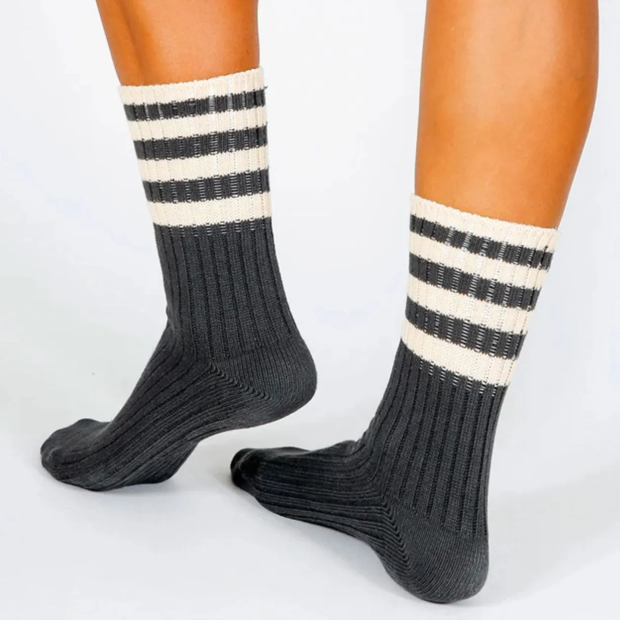 Lexi Crew Socks Black - (No Grips)