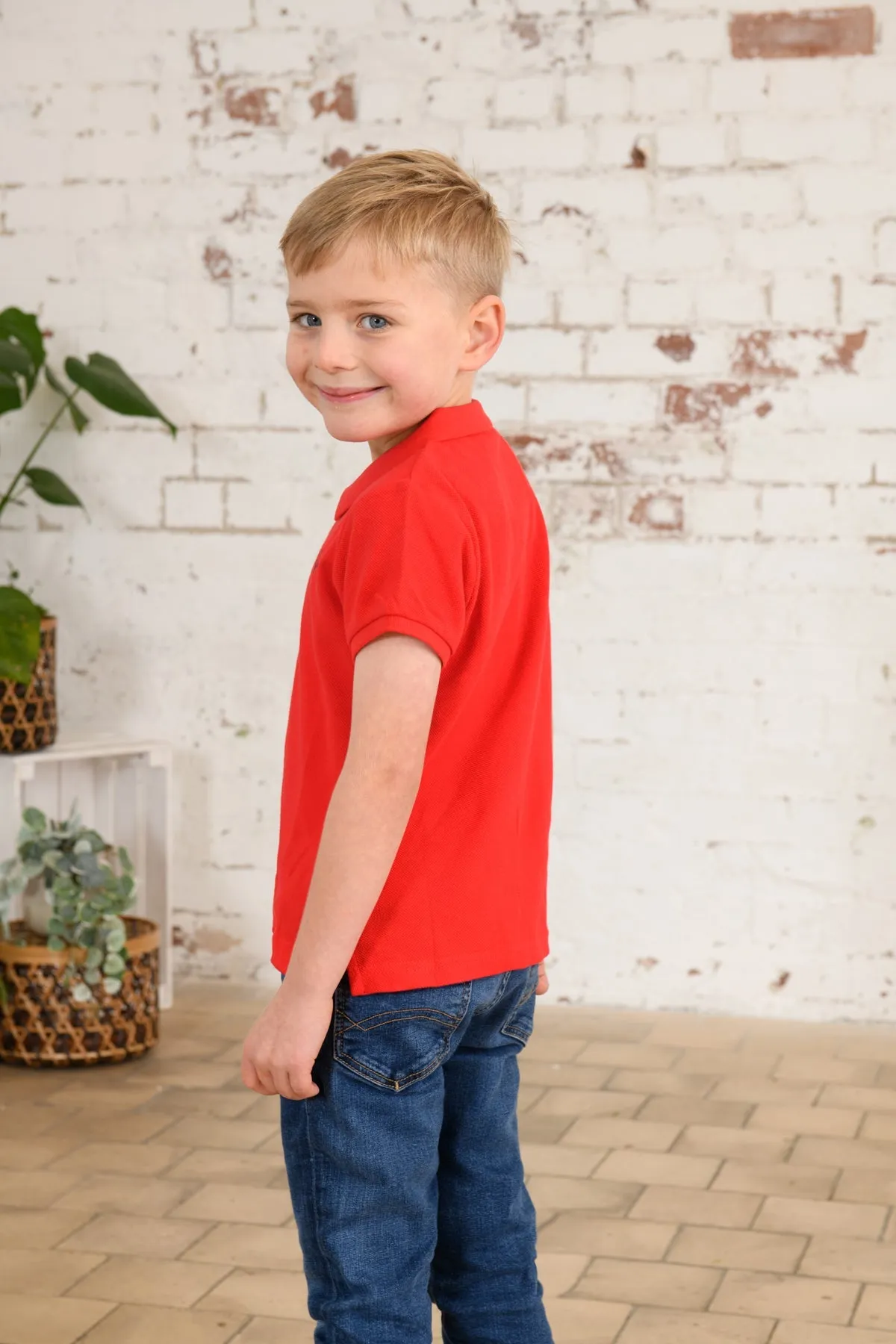 Pier Short Sleeve - Pillarbox and Boat