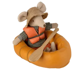 Rubber Boat for a Mouse