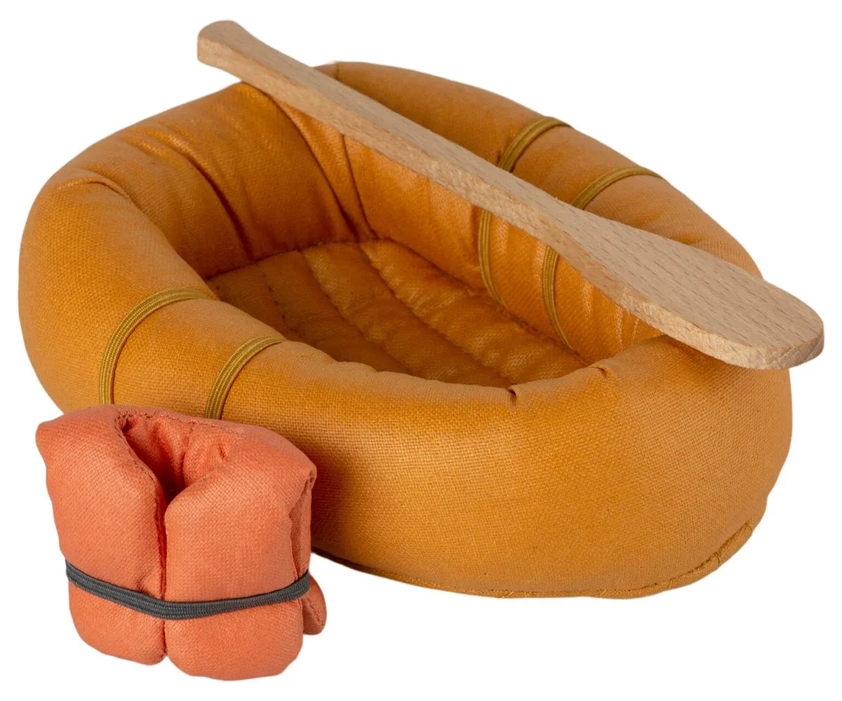 Rubber Boat for a Mouse