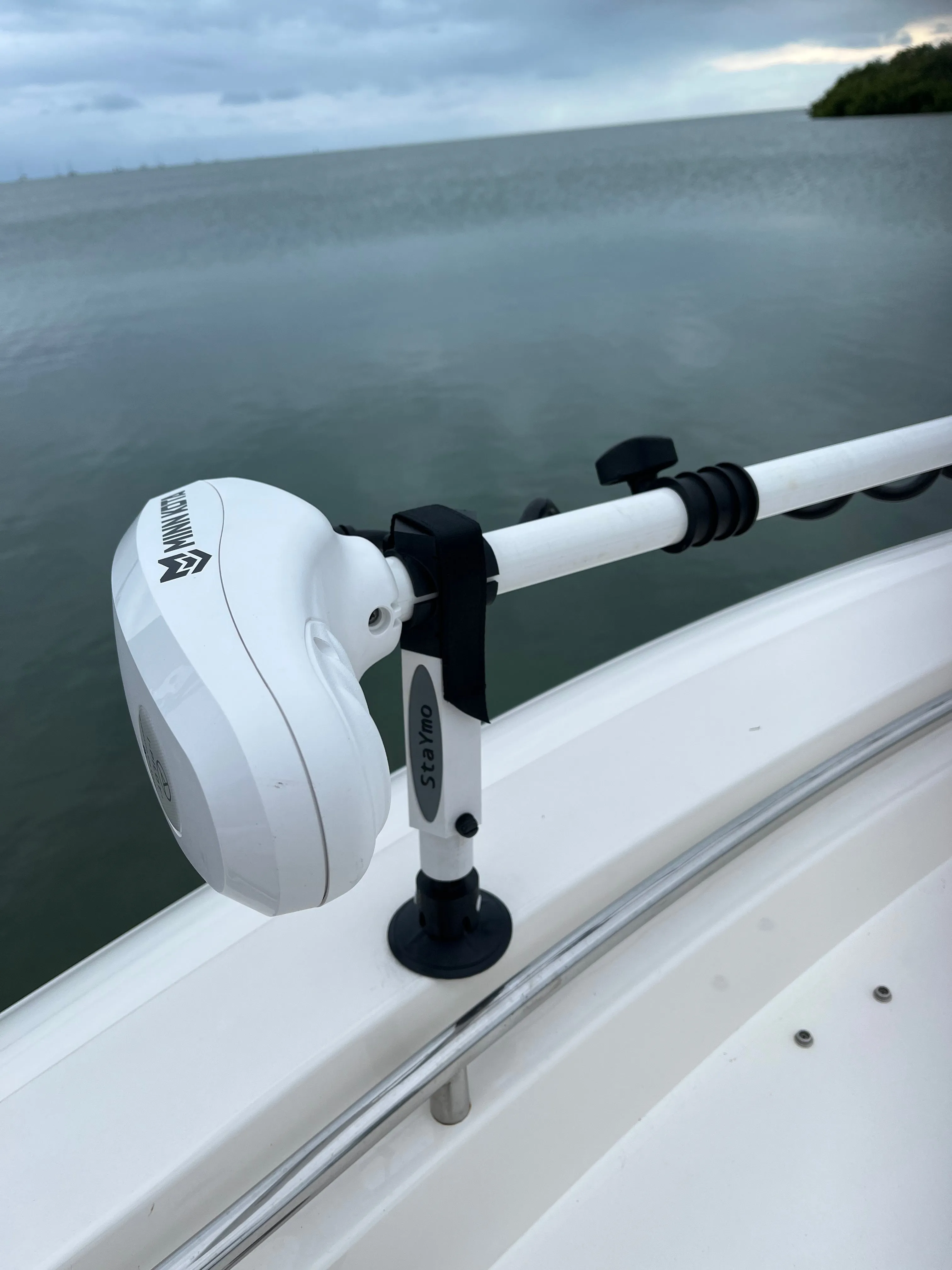 StaYmo trolling motor stabilizer/shock absorber - Gen 1 - deck mount series - Rip Tide compatible