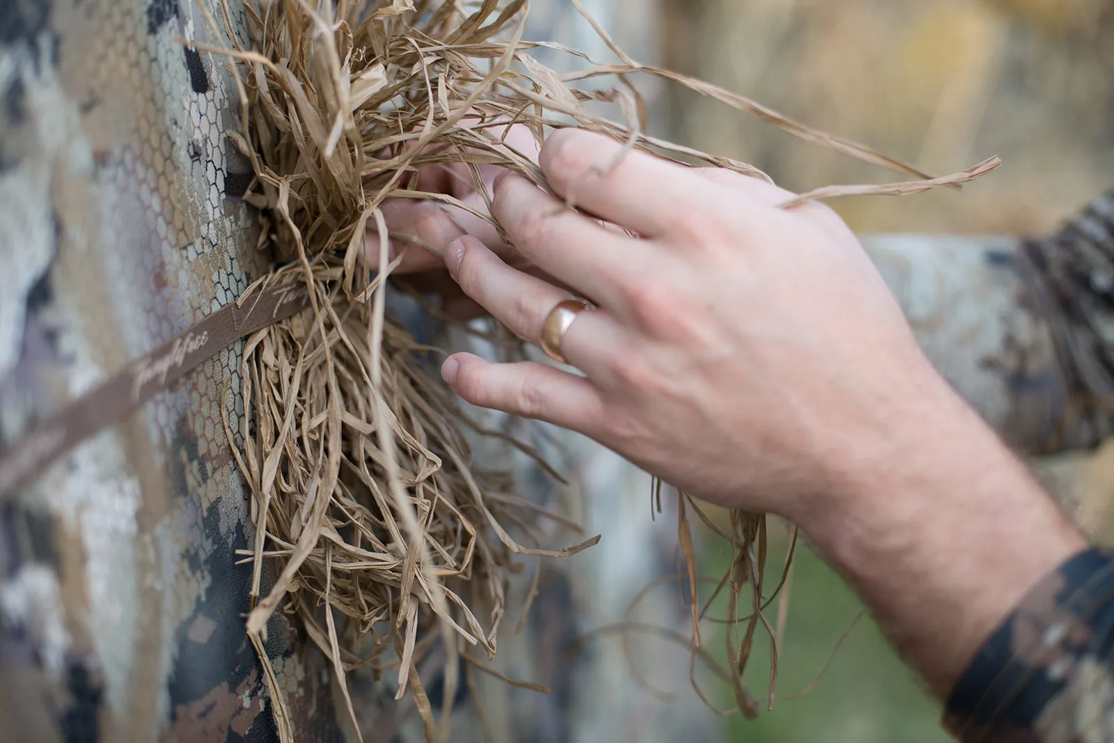 Tanglefree Stealth Grass - Field Blend